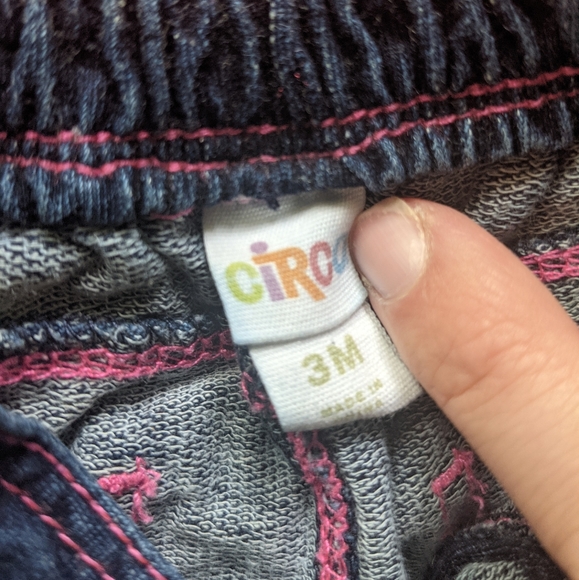 3/$15 Mixed Brand Outfit - Picture 3 of 3